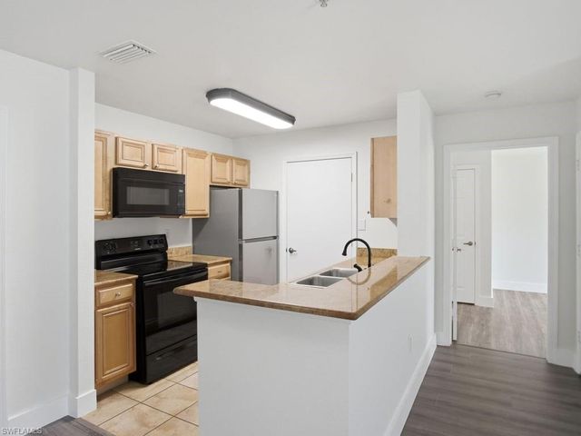 14900 Pleasant Bay LN 7104, Naples, FL 34119