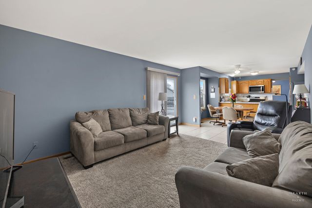 1278 Regent Drive, Mundelein, IL 60060