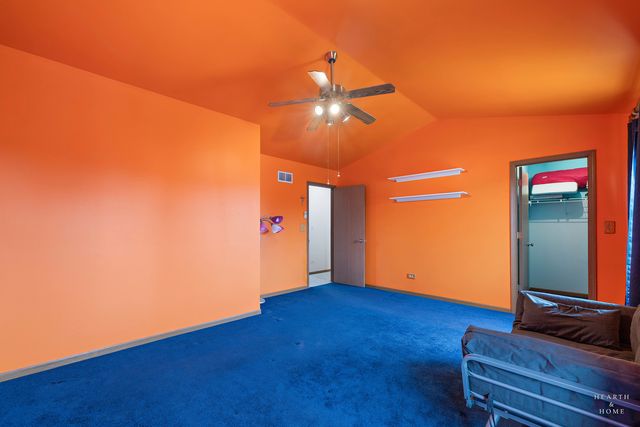 1278 Regent Drive, Mundelein, IL 60060