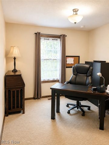 40011 Hope Court, Elyria, OH 44035