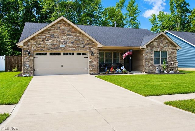 40011 Hope Court, Elyria, OH 44035