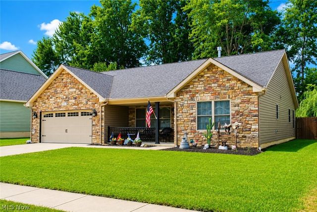40011 Hope Court, Elyria, OH 44035
