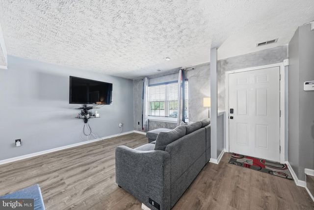 3016 BRINKLEY STATION DR, Temple Hills, MD 20748