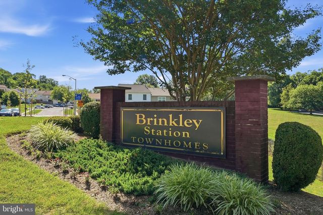 3016 BRINKLEY STATION DR, Temple Hills, MD 20748