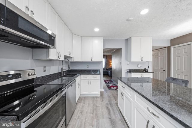 3016 BRINKLEY STATION DR, Temple Hills, MD 20748