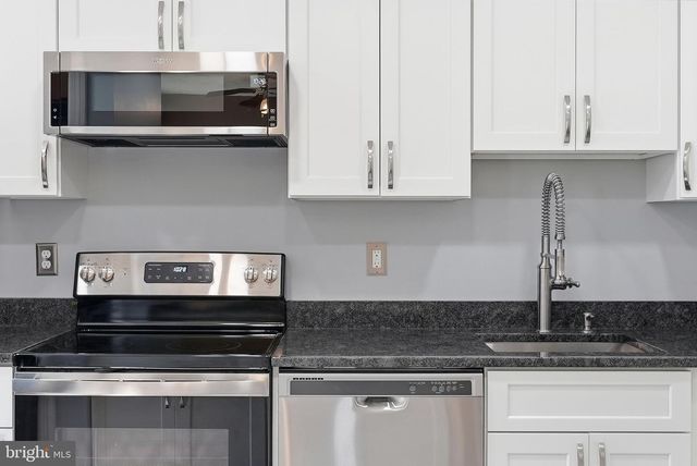 3016 BRINKLEY STATION DR, Temple Hills, MD 20748