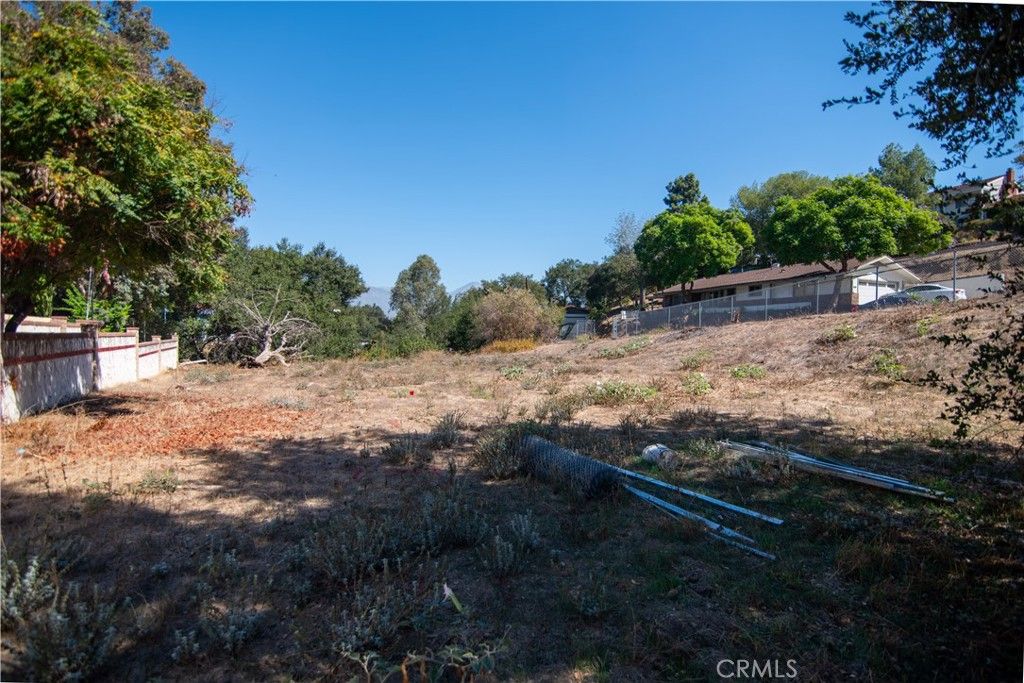 935 N Hill Road, Pomona, CA 91768 — photo 2