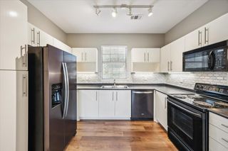 11203 Ranch Road 2222 RD 1504, Austin, TX 78730