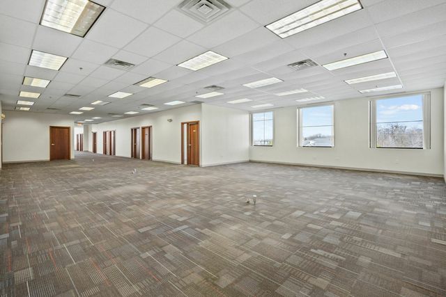 9645 Lincolnway Lane 211, Frankfort, IL 60423