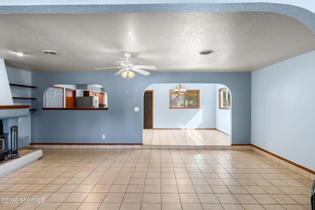 1430 Tierra Del Sol Drive, Las Cruces, NM 88007