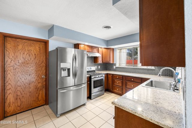 1430 Tierra Del Sol Drive, Las Cruces, NM 88007