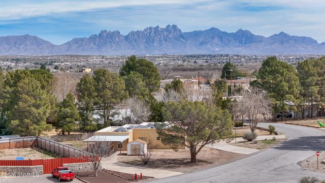 1430 Tierra Del Sol Drive, Las Cruces, NM 88007