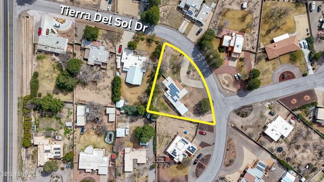 1430 Tierra Del Sol Drive, Las Cruces, NM 88007