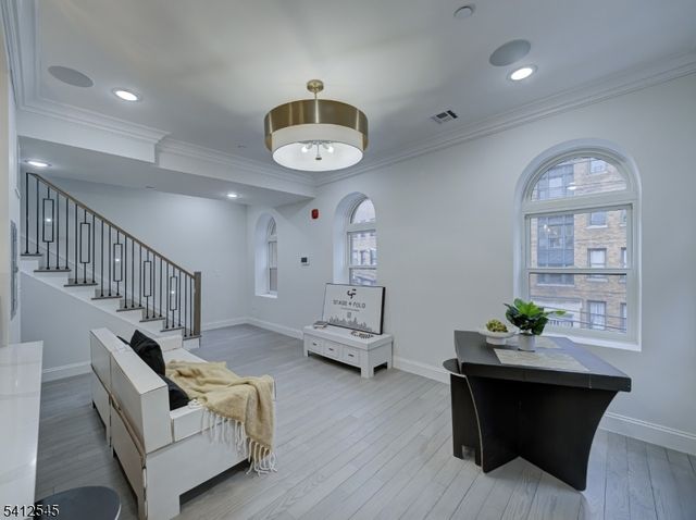 133 Clifton Pl 2, Jersey City, NJ 07304