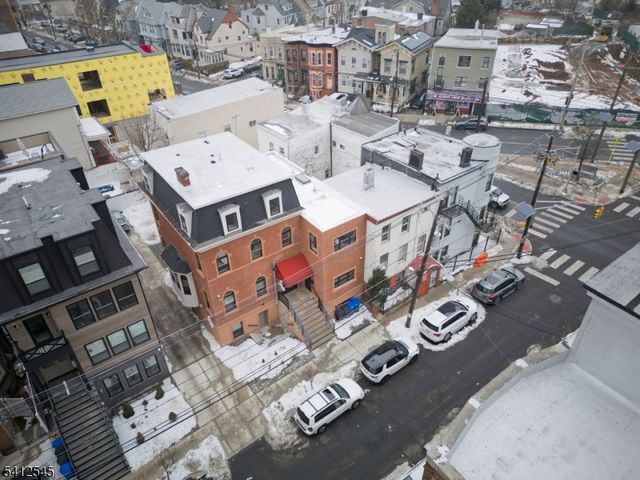 133 Clifton Pl 2, Jersey City, NJ 07304