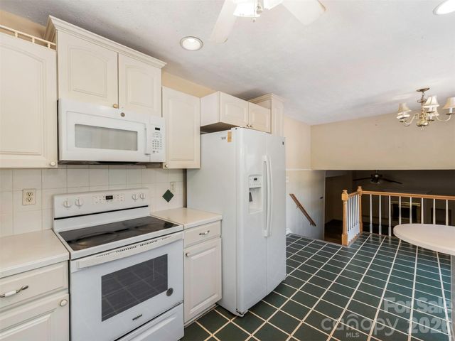 12301 Oakhaven Drive, Charlotte, NC 28273
