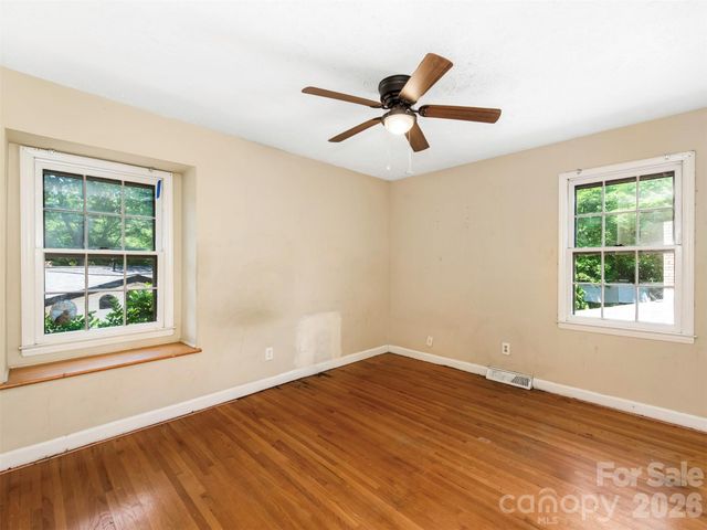 12301 Oakhaven Drive, Charlotte, NC 28273