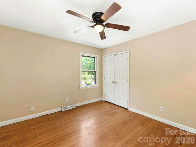 12301 Oakhaven Drive, Charlotte, NC 28273
