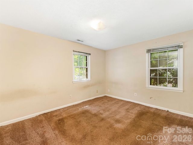 12301 Oakhaven Drive, Charlotte, NC 28273