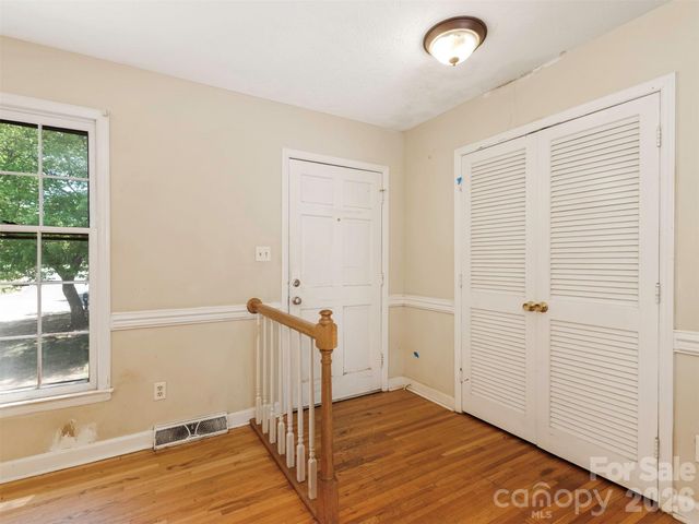12301 Oakhaven Drive, Charlotte, NC 28273