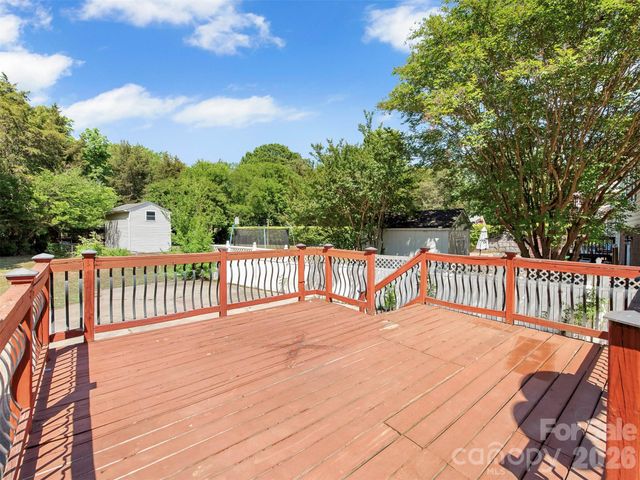 12301 Oakhaven Drive, Charlotte, NC 28273
