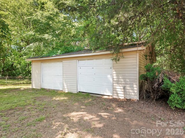 12301 Oakhaven Drive, Charlotte, NC 28273