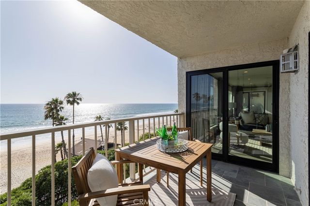 423 Avenida Granada 2, San Clemente, CA 92672
