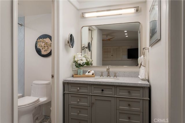 423 Avenida Granada 2, San Clemente, CA 92672