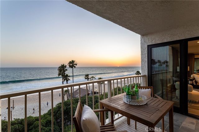 423 Avenida Granada 2, San Clemente, CA 92672