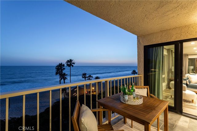 423 Avenida Granada 2, San Clemente, CA 92672