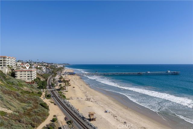 423 Avenida Granada 2, San Clemente, CA 92672