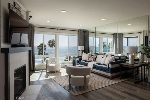 423 Avenida Granada 2, San Clemente, CA 92672