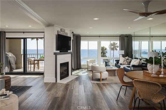 423 Avenida Granada 2, San Clemente, CA 92672