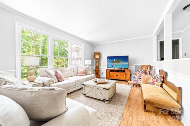120 Labans Lane, Lincolnton, NC 28092