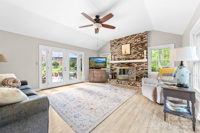 120 Labans Lane, Lincolnton, NC 28092