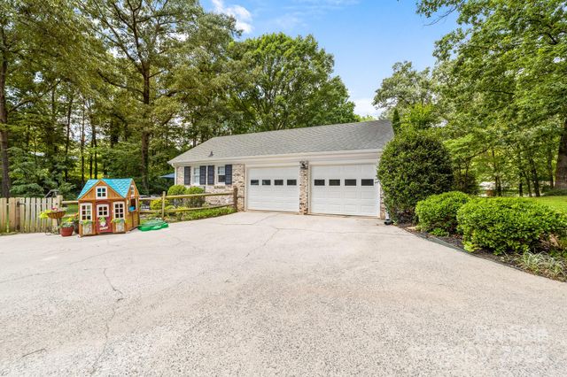 120 Labans Lane, Lincolnton, NC 28092