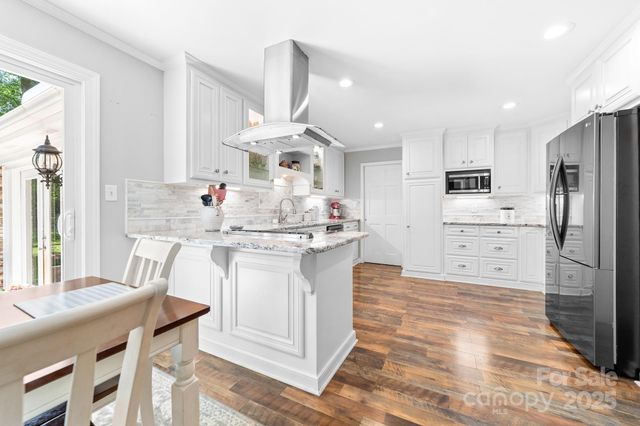 120 Labans Lane, Lincolnton, NC 28092