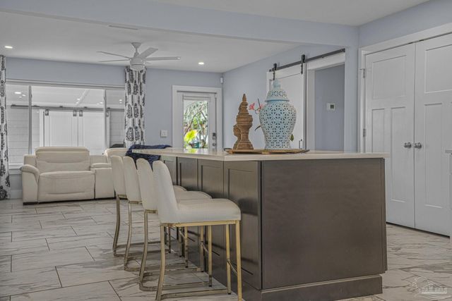 306 Shoreline Dr, Gulf Breeze, FL 32561