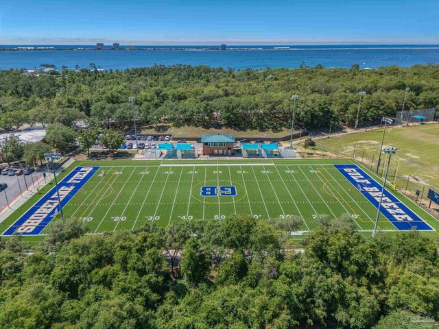 306 Shoreline Dr, Gulf Breeze, FL 32561