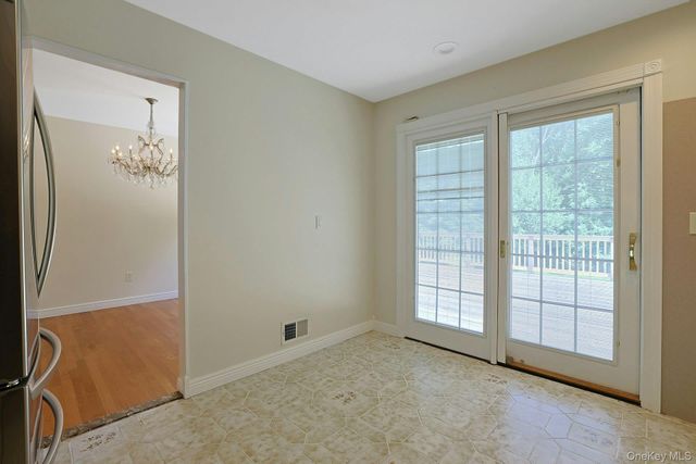 19 Von Beaste Lane, Congers, NY 10920