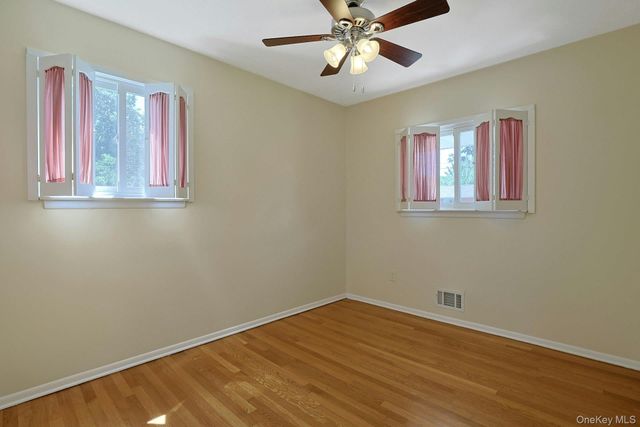 19 Von Beaste Lane, Congers, NY 10920