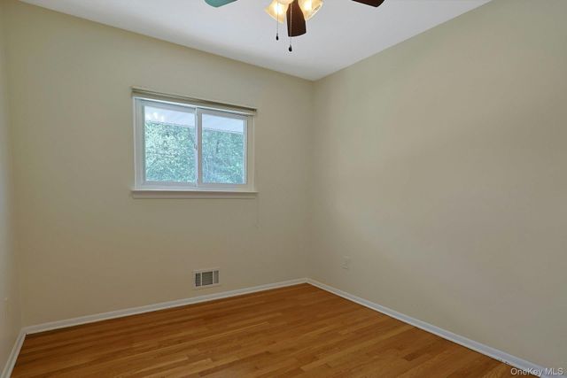 19 Von Beaste Lane, Congers, NY 10920
