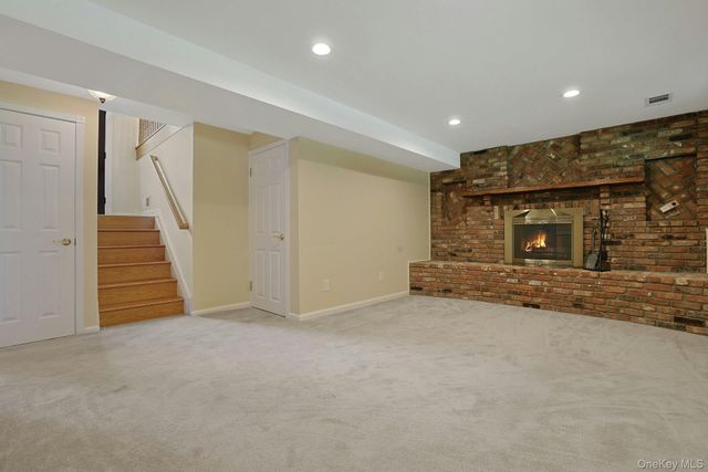 19 Von Beaste Lane, Congers, NY 10920