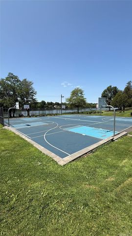 19 Von Beaste Lane, Congers, NY 10920