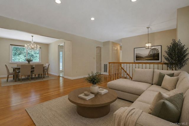 19 Von Beaste Lane, Congers, NY 10920