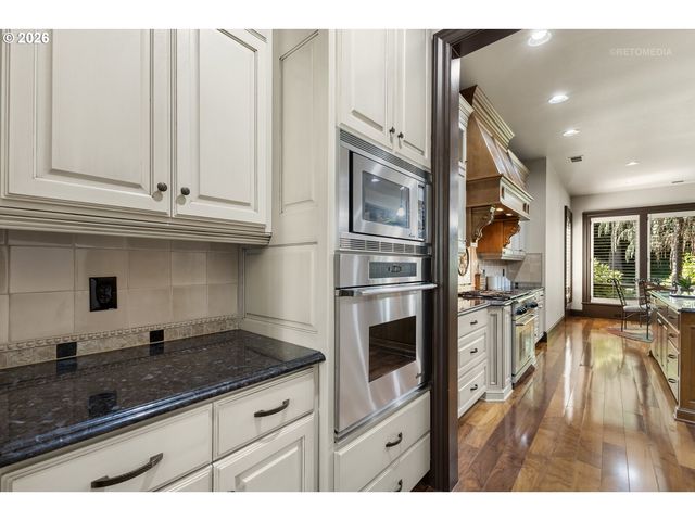 23827 Sw ROBSON Ter, Sherwood, OR 97140