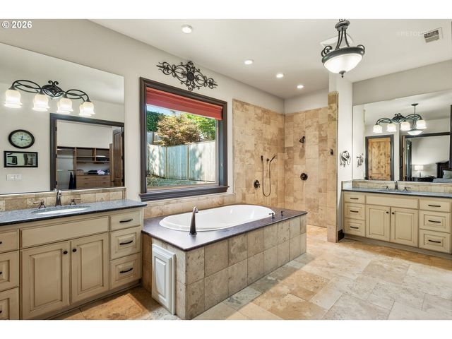23827 Sw ROBSON Ter, Sherwood, OR 97140