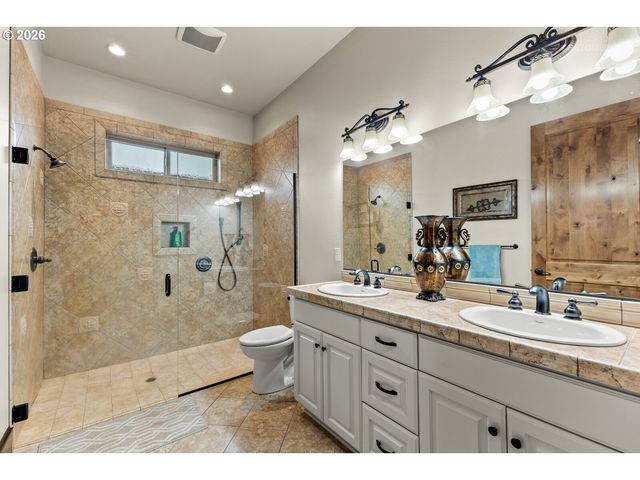 23827 Sw ROBSON Ter, Sherwood, OR 97140