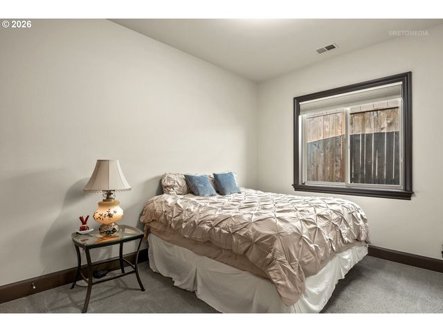23827 Sw ROBSON Ter, Sherwood, OR 97140