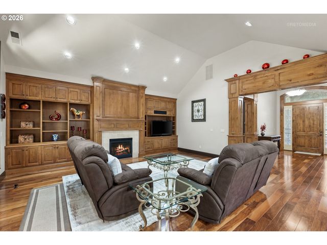 23827 Sw ROBSON Ter, Sherwood, OR 97140